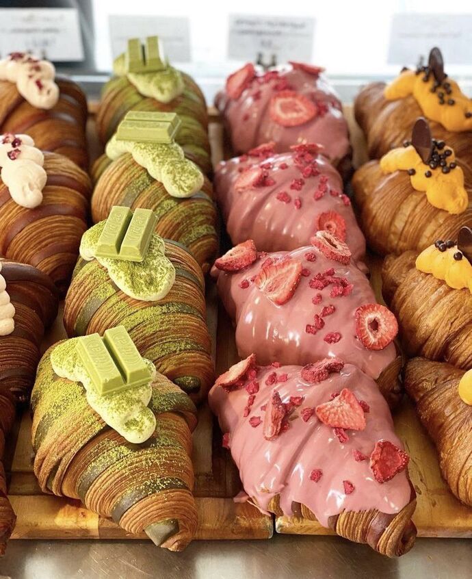 Size hangi çikolatayı ısmarlardım söyliyimmi 🎀🍰?
