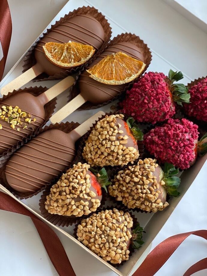 Size hangi çikolatayı ısmarlardım söyliyimmi 🎀🍰?