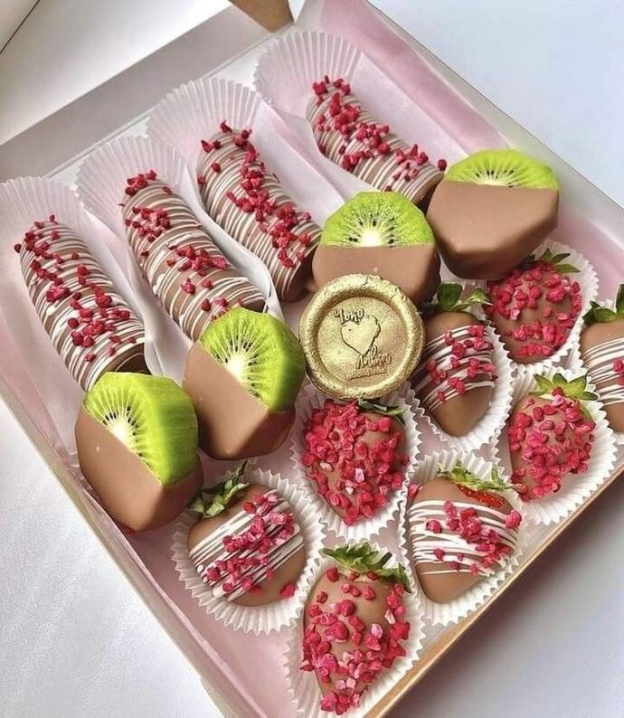 Size hangi çikolatayı ısmarlardım söyliyimmi 🎀🍰?