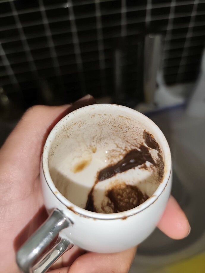 Kahve falı bakan var mı acaba?