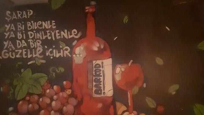 Kiminle içtiğiniz mi daha önemli, ne içtiğiniz mi 🤔?