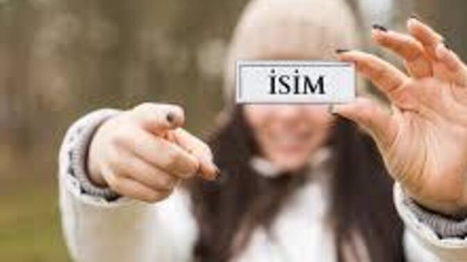 Adını yabancı bir isim olarak değiştirsen adını ne koyarsın?