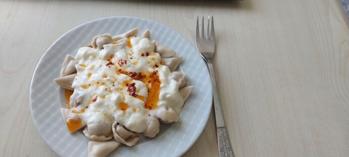 Oglen yemegi yiyor musunuz 😋?