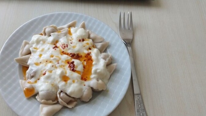 Oglen yemegi yiyor musunuz 😋?