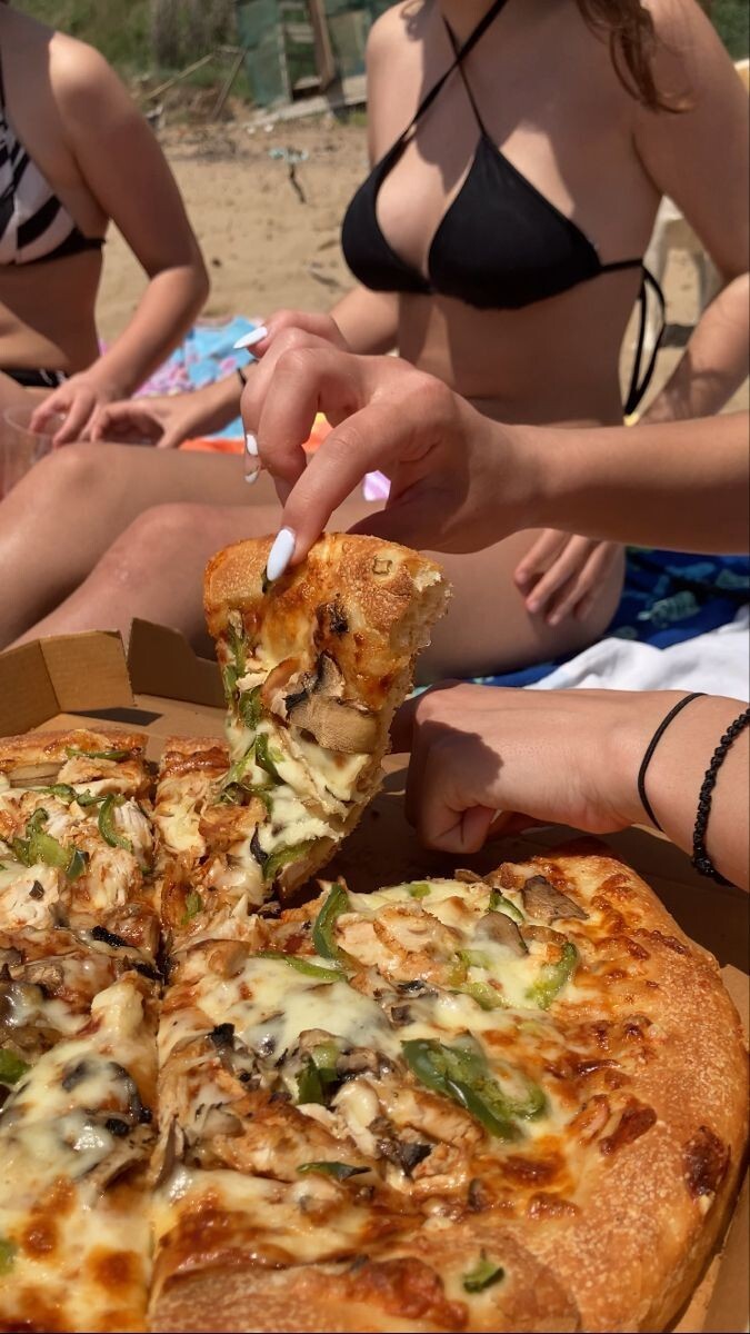 Pizzayı nasıl yiyorsunuz?