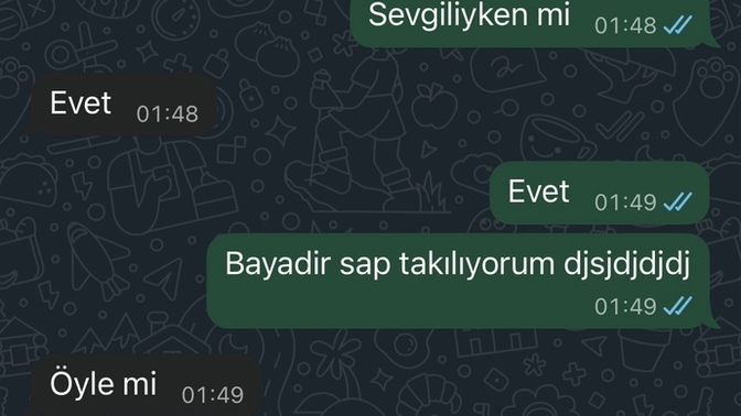 Eski sevgilim duygusal mi yaklaşmış duygusuz mı?
