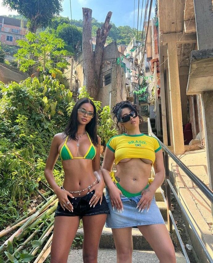 Brazilian bikini furyasına kapıldınız mı?