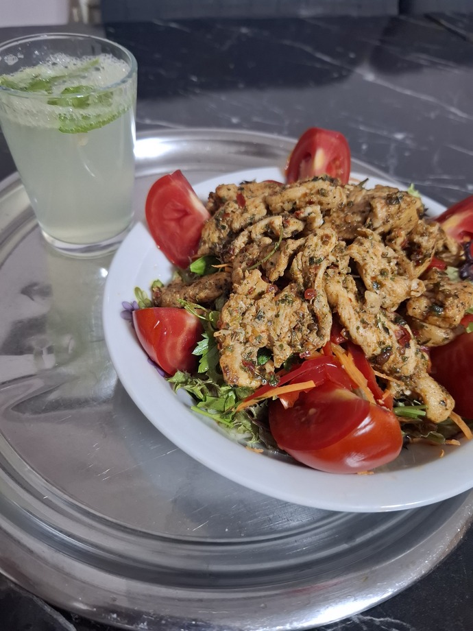 Beef salata sever misiniz KS üyeleri?