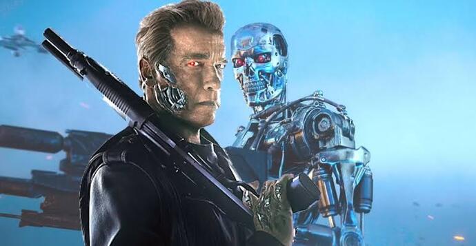 Sizce kurgusal evrenin en güçlü robotu hangisidir?