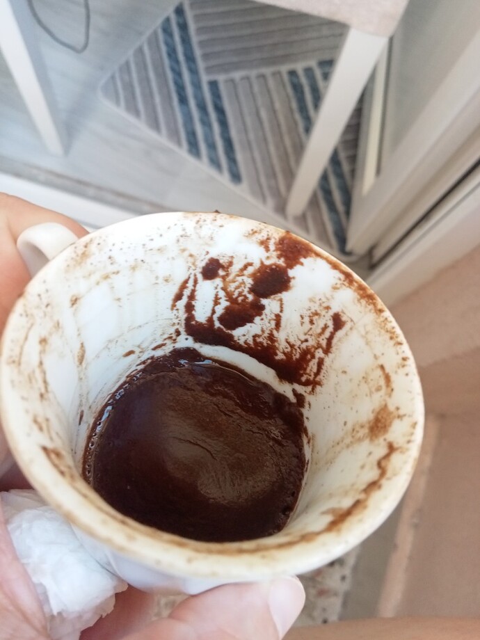 Fal bakan var mııı?