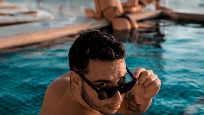 Geniş omuz her erkeği çekici yapar mı?
