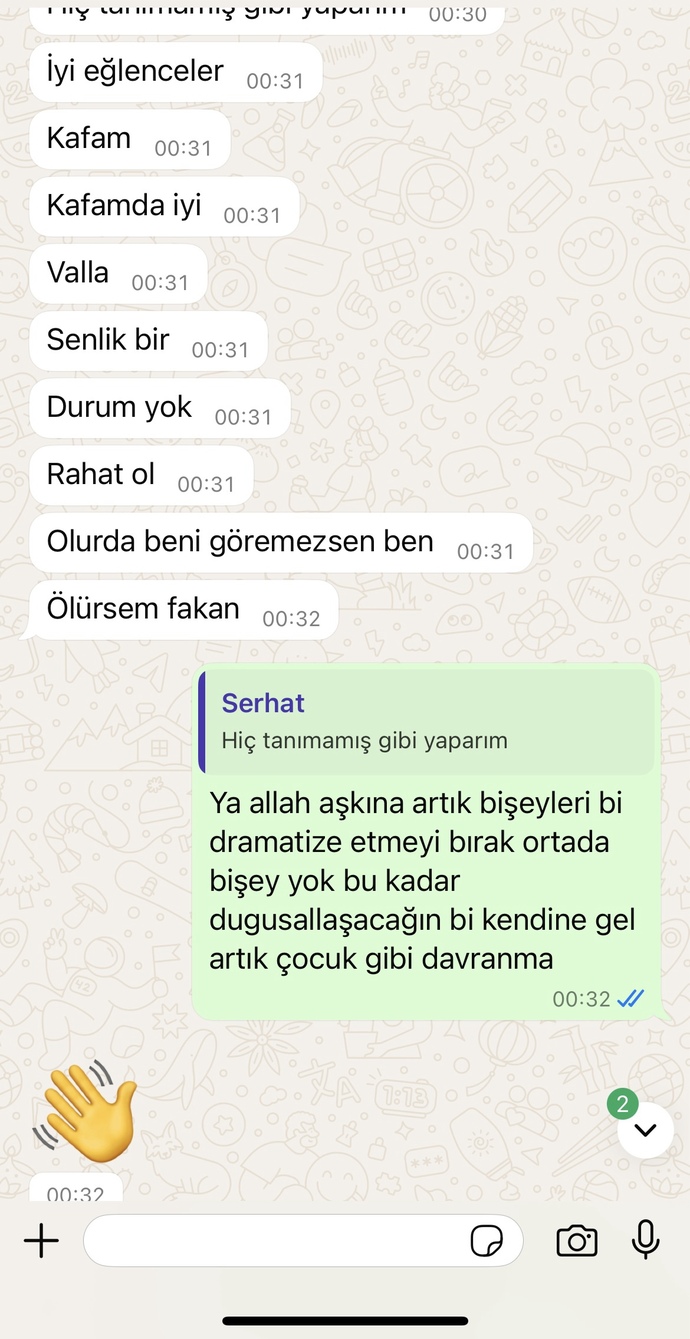 Arkadaşlar bi kaç defa görüştük ve çocuk bana bunları yazıyor normal mi?