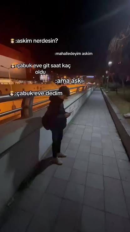 Seni ikide bir arayan sevgiliye en sonunda ne cevap verirsin?