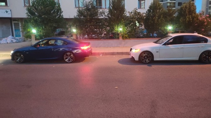 Bu arabaların modelleri ne?