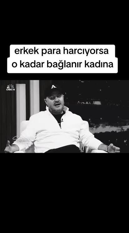 Erkekler para harcadığı kadından kopamaz mı?