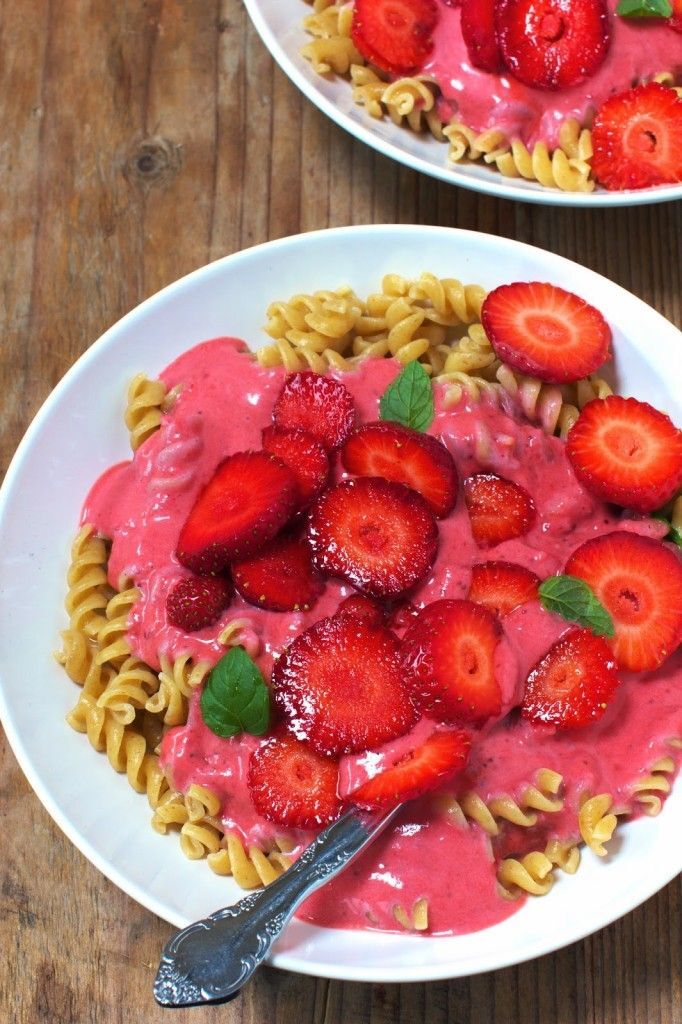 Çilekli makarna yediniz mi lezzeti nasıl oldu bir bilginiz var mı?