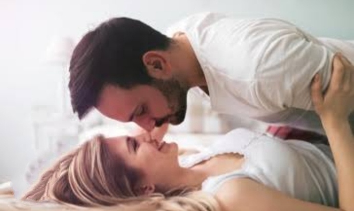 Sürekli sizi arzulamaktan bahsetmesi, sizi seviyor anlamına mı gelir yoksa sadece cinsellik yaşamak istediğinimi gösterir?