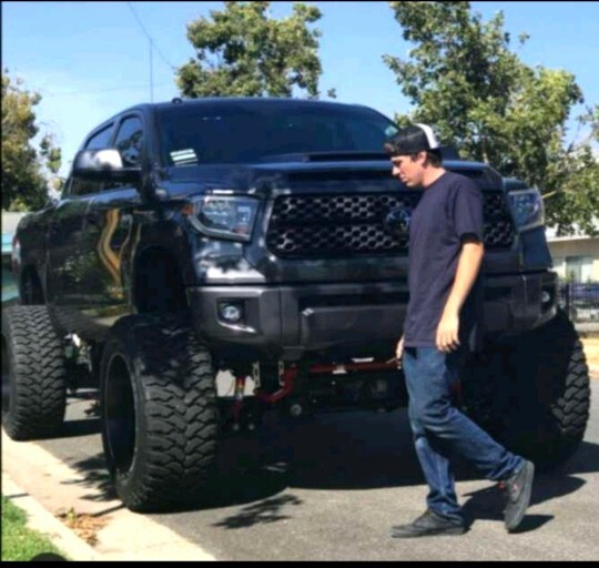 Hangi seri Toyota makine daha çekici?