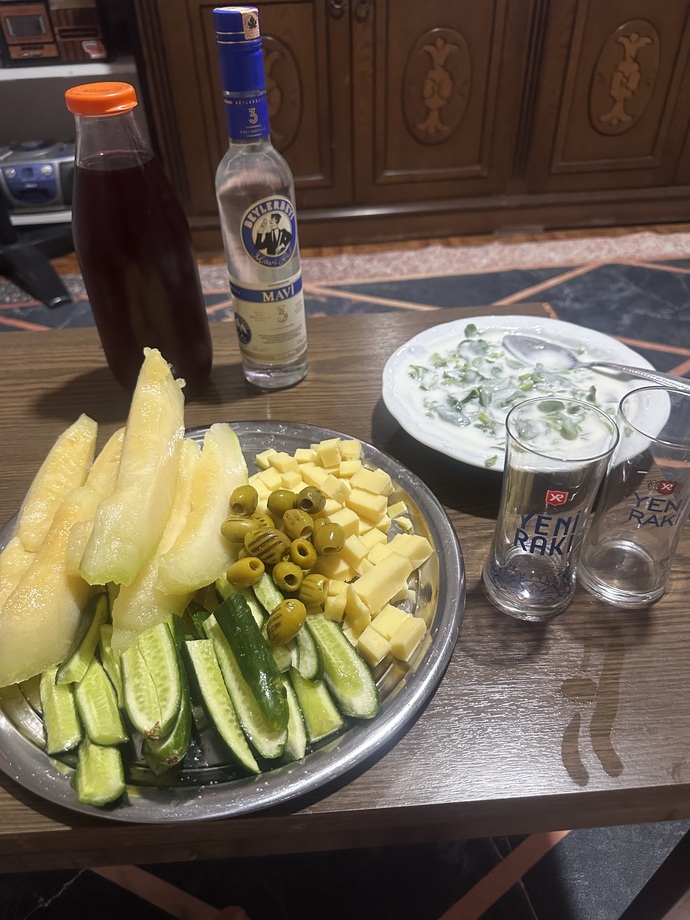 Bu gün terk edildim? Buna içilmez de niye içilir nasıl başa çıkılır?