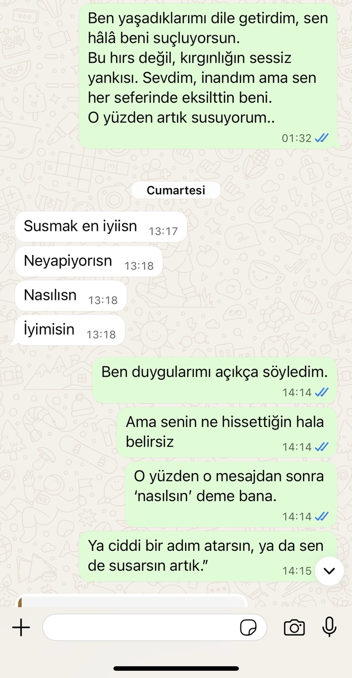 Sizce seviyor mu dalga mı geçiyor ne yapmam lazım sürekli dönüyor ama özür yok?