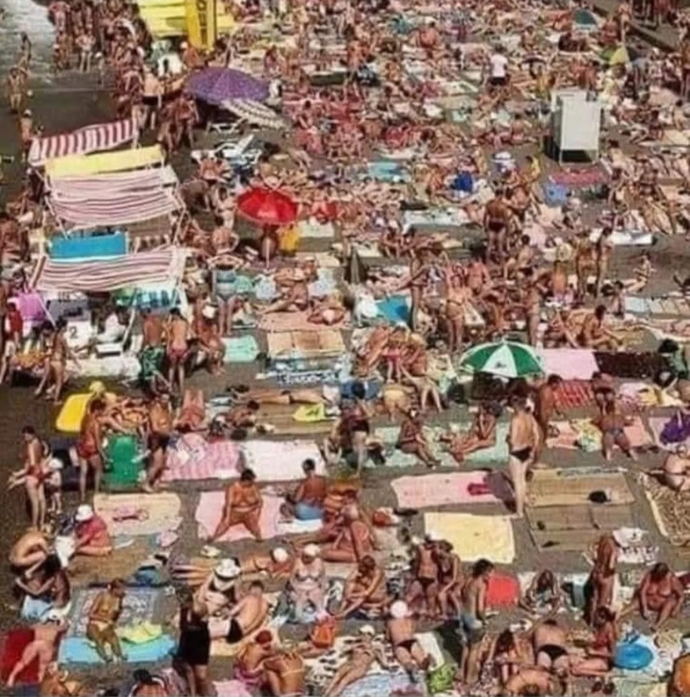 Şehrin kalabalığından gürültüsünden kaçıp şöyle bir yere tatile gitsem diyorum ne diyorsunuz?🤭🤭🤭🤭?