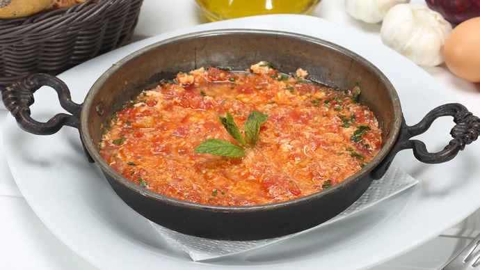 Kahvaltıda menemen mi, gözleme mi?