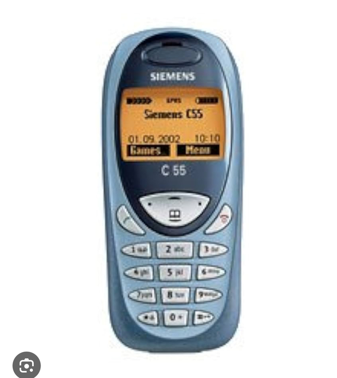 İlk telefonunuz neydi hatırlıyor musunuz?