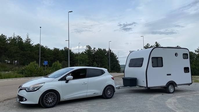 araba+karavan mı yoksa motosikletten devam mı ?