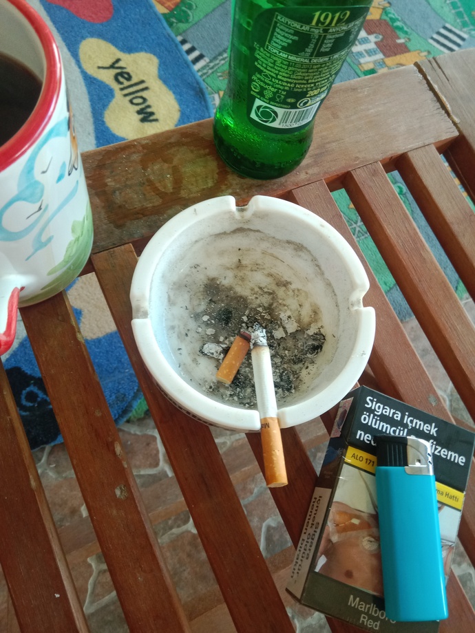 Sabahın köründe çay mı. Yoksa kahve mi tercih ederdiniz?