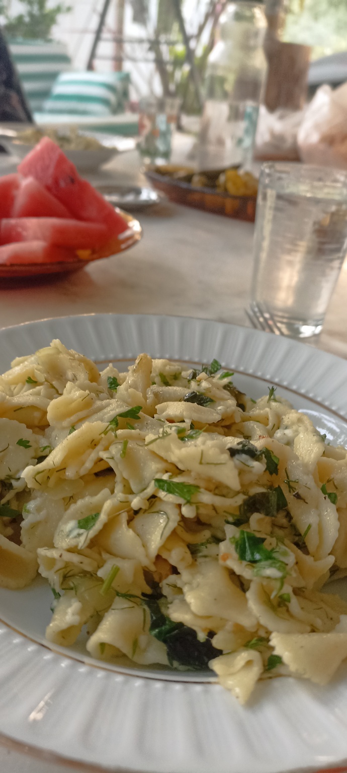 Makarna nasıl yersiniz?