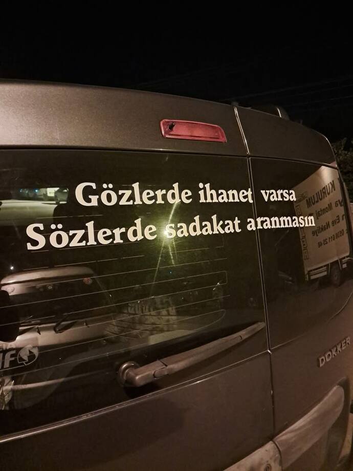 En sevdiğin kamyon arkası yazısı ne?