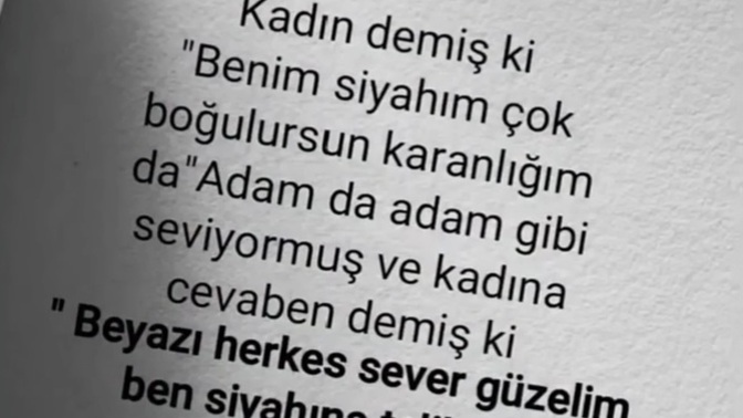 İstediği kalıba sokmak seni sen olduğun için seven insanlar var mı hayatında?