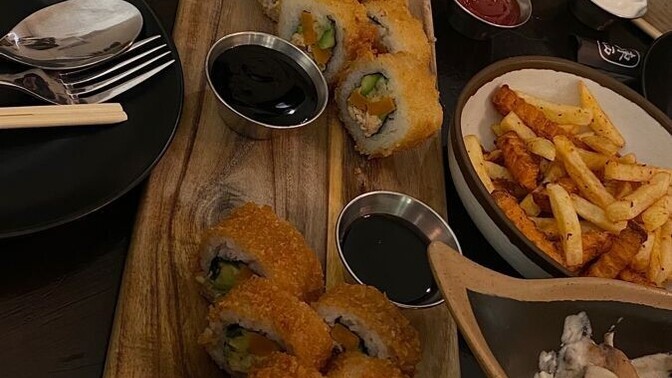 İlk buluşmada soslu yemek yenilir mi?