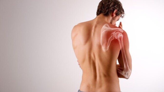 Sporda sakatlık geçirince size mentollü krem sürecek birisi var mı?