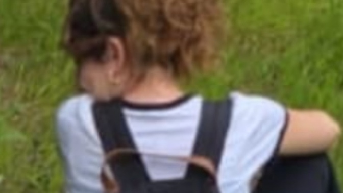 Saçım bakır mi duruyor kumral mi?