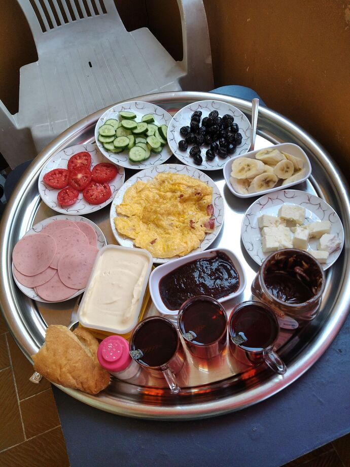 Balkonda kahvaltı yapmayı severmisiniz?