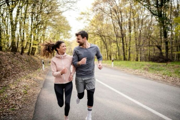 Spor öncesinde metabolizma hızınızı çoğaltmak için kahve mi enerji içeceği mi içersiniz?