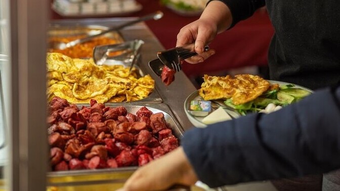 Tatilde açık büfede ilk yöneldiğiniz bölüm hangisi olur?