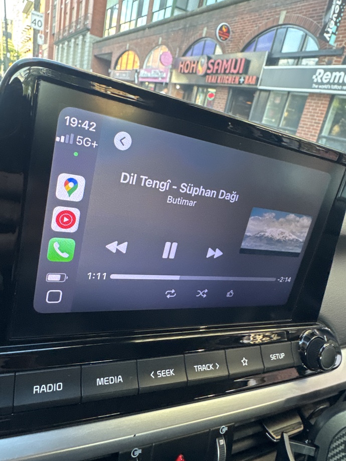 Derin şarkı önerisi var mı?