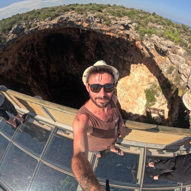 Murat Tangal – “Amaç Gezmek” ile Türkiye’yi Motosikletiyle Keşfetmek: Yolculuk Bir Tutku Olabilir mi?