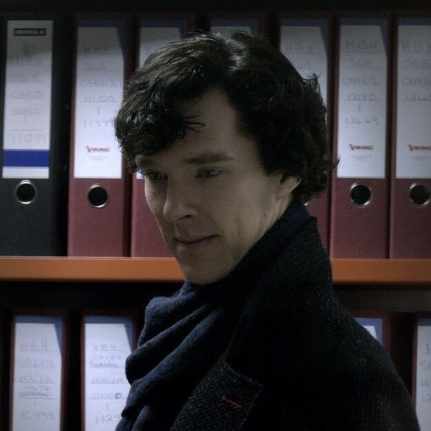 Sherlock Holmes izlerken fark ettim?