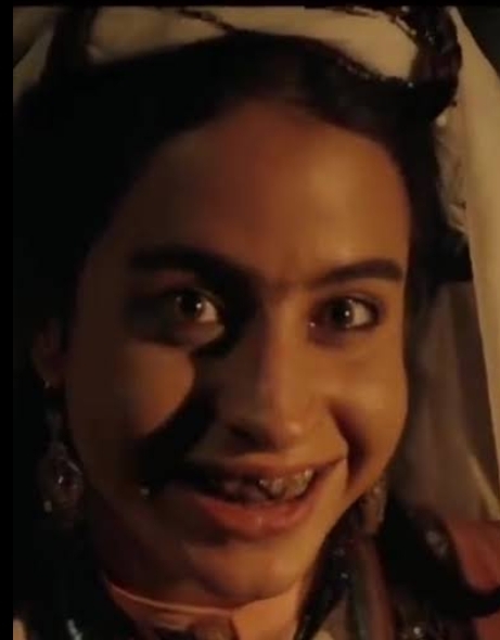 Akşam rutini dişlerde tamamsa ben yavaştan uyuyayım 🤭🤭🤭sizde uyuyun olur mu yoksa aklım sizde kalıyor?