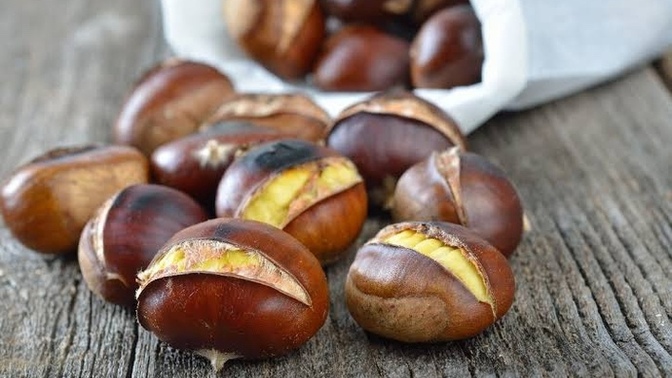 Şu an kızlar soruyordan kiminle kestane yemek isterdiniz?