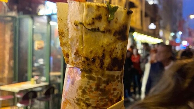 Gece acıkınca aklınıza ilk gelen yemek nedir?