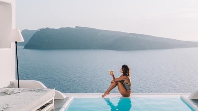 Yüzme sporunu her mevsim yapar mısınız yoksa sadece tatile gidince mi yüzersiniz?