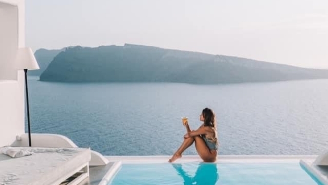 Yüzme sporunu her mevsim yapar mısınız yoksa sadece tatile gidince mi yüzersiniz?