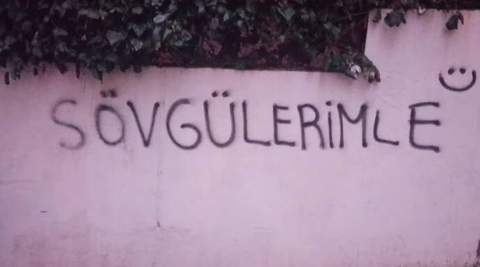 Sizi kıran birisine şans verir misiniz, yoksa siler misiniz?