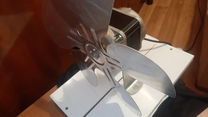 95 watt buzdolabı fanın dan vantilatör yapılır mı?