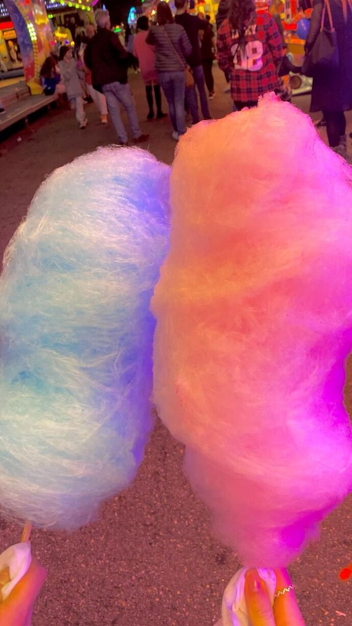 Size hangi pamuk şekeri ısmarlardım söyliyimmi 🍭🍬?