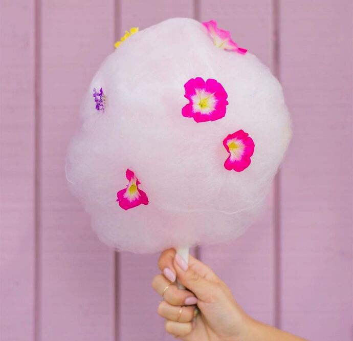 Size hangi pamuk şekeri ısmarlardım söyliyimmi 🍭🍬?